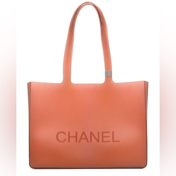 Chanel Logo Embossed Jelly tote - Picture 2 of 14